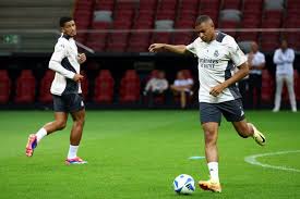 他不僅擁有 他不僅擁有